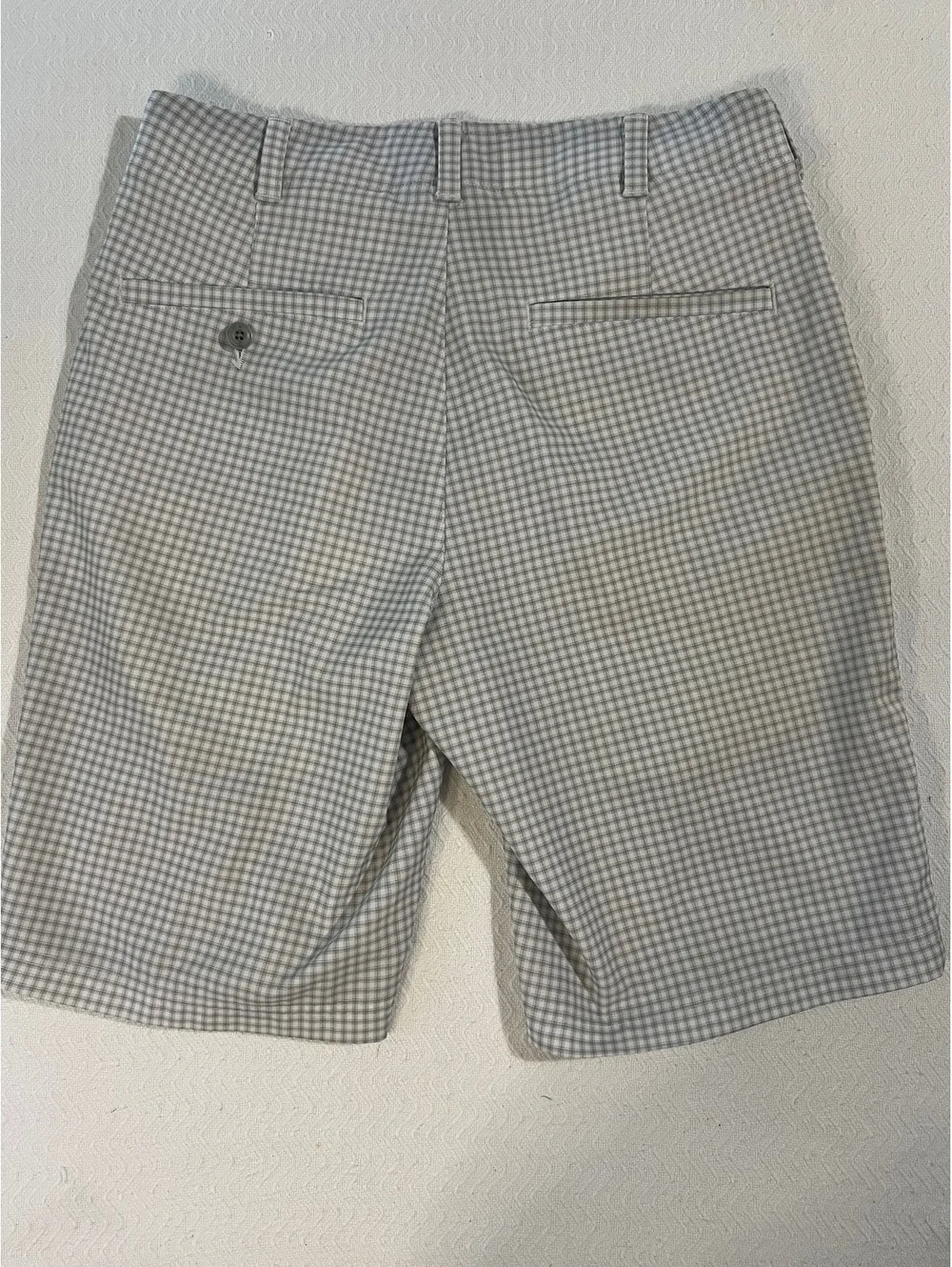 Ben Hogan Men's Gray and White Checked Polyester Shorts Size 30